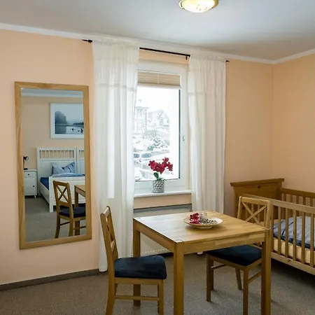 Holiday home With 8 Bedrooms