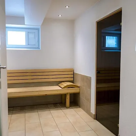 With 8 Bedrooms Holiday home Erndtebrueck